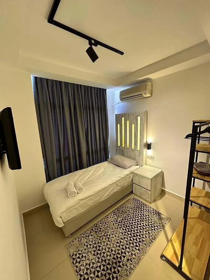 Deer Hostel & Hotel Antalya