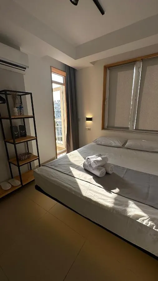 Deer Hostel & Hotel Antalya
