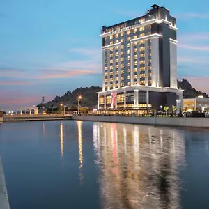 **** Hotel Doubletree By Hilton Turquie