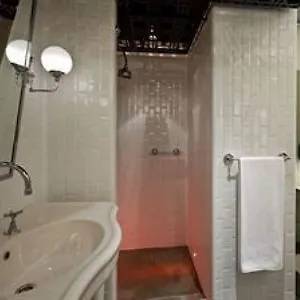 istanbul-conti.istanbul-turkeyhotels.com/