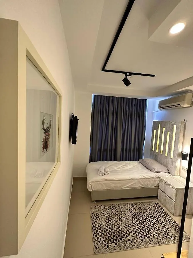 Deer Hostel & Hotel Antalya